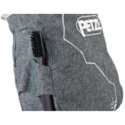 Pytlík na magnézuim Petzl Saka