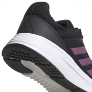 Жіночі черевики Adidas Galaxy 5