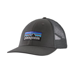 Кепка Patagonia P-6 Logo LoPro Trucker Hat