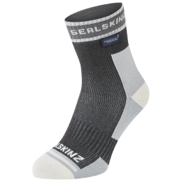 Непромокаючі шкарпетки SealSkinz Holverstone-A чорний Black