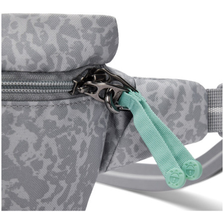 Поясна сумка Pacsafe GO sling pack