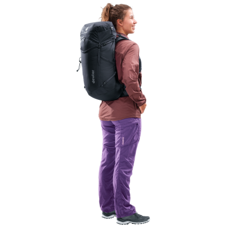Жіночий туристичний рюкзак Deuter Speed Lite Pro 28 SL