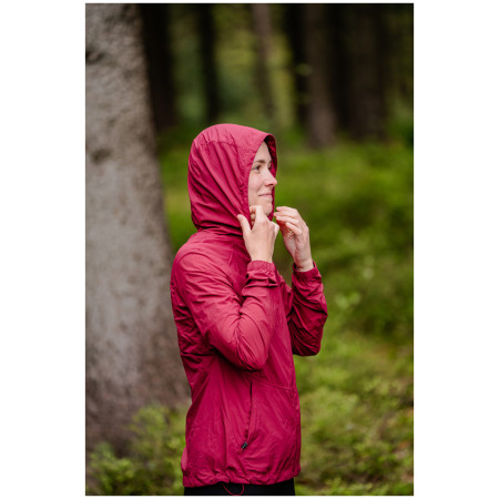 Жіноча вітровка MOOA Windbreaker