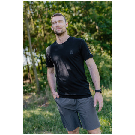 Чоловічі шорти MOOA Esent short