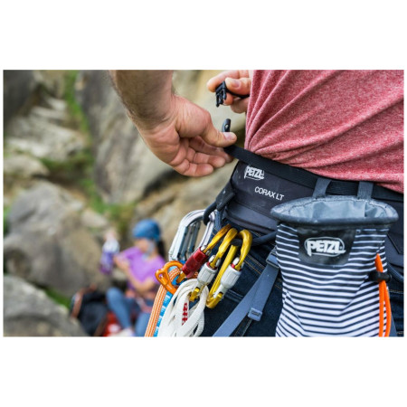 Альпіністська система Petzl Corax LT