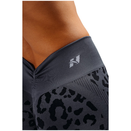 Жіночі шорти Nebbia Push-Up Compression Leopard Shorts Primal
