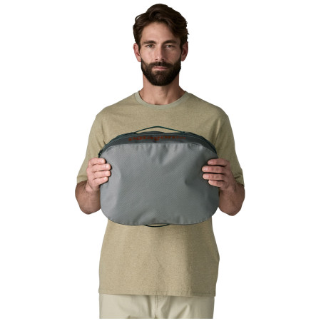 Дорожній чохол Patagonia Black Hole Cube 14L