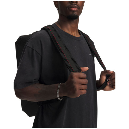 Дорожня сумка Under Armour No Weigh Bp Df
