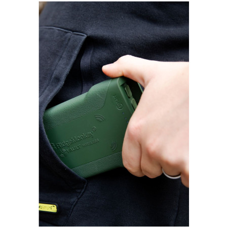 Павербанк Ridge Monkey Vault C-Smart Wireless 26950mAh Camo