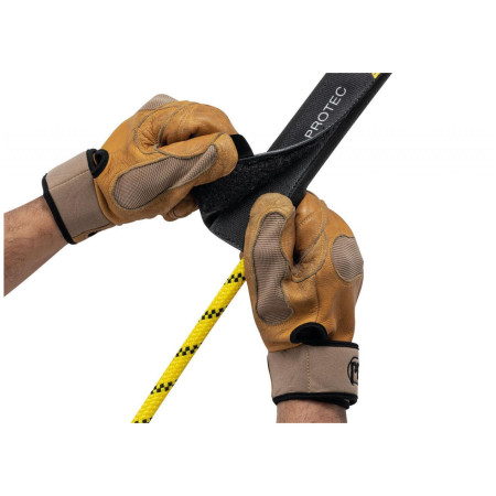 Захист для мотузки Petzl Protec Corde