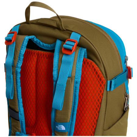 Рюкзак The North Face Basin 15