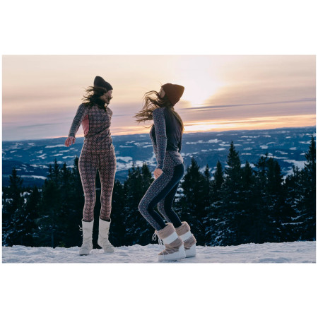 Жіноча функціональна футболка Kari Traa Rose Light Baselayer Half Zip