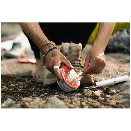 Сонячна лампа BioLite Luci Emergency