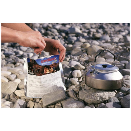 Десерт Travellunch Вершковий десерт з полуницею 100