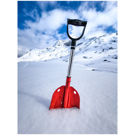 Розкладна лопата Warg Frysnow