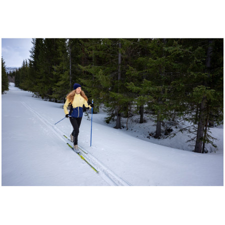 Жіноча софтшелова куртка Silvini Pusteria