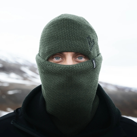 В'язана шапка Merino Kama LW06