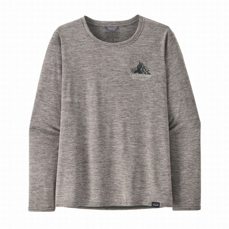 Жіноча футболка Patagonia W's L/S Cap Cool Daily Graphic Shirt - Lands сірий Chouinard Crest: Feather Grey
