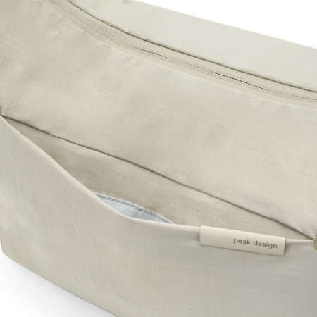 Сумка через плече Peak Design City Crescent 12L
