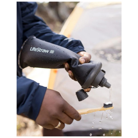 Фільтруюча пляшка LifeStraw Peak Squeeze Bottle 1L