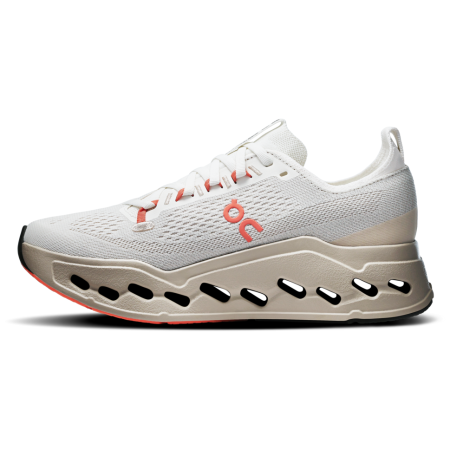 Жіночі кросівки On Running Cloudsurfer Max