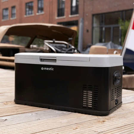 Компресорний холодильник Mestic Compressor MCC-18 AC/DC