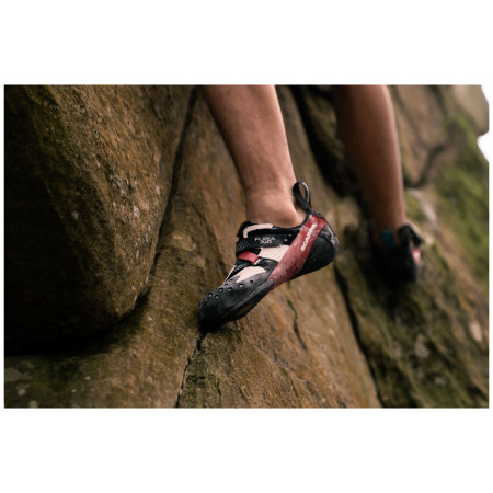 Скельники Scarpa Furia Air