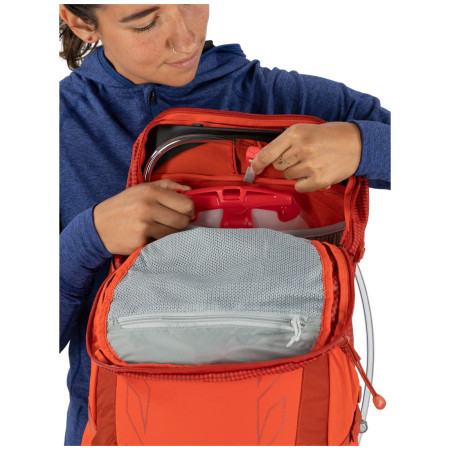 Жіночий туристичний рюкзак Osprey Tempest Pro 30