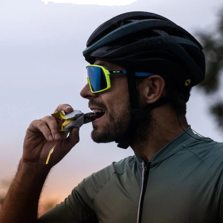 Енергетичні батончики Näak Peanut Butter & Chocolate - Ultra Energy™ Bar