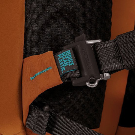 Рюкзак Pacsafe ECO 18L Backpack