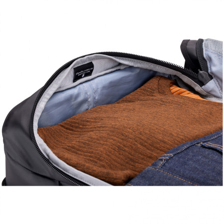 Сумка на колесах Thule Chasm Carry On Duffel 40L