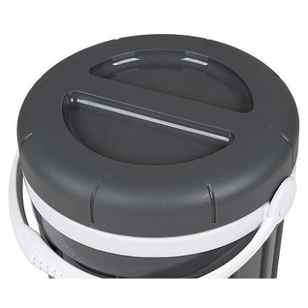 Місткість Eda Water and juice 8 l