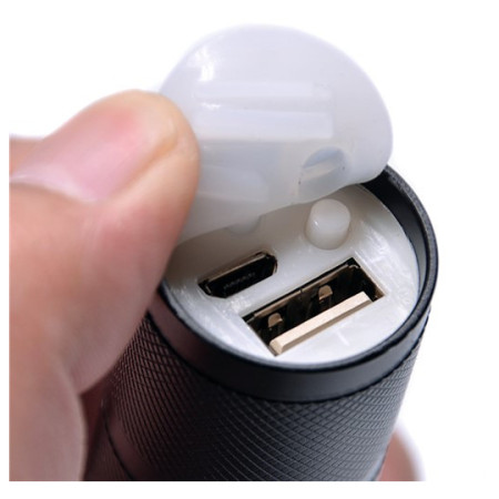 Акумуляторний ліхтарик Solight LED Rechargeable Torch