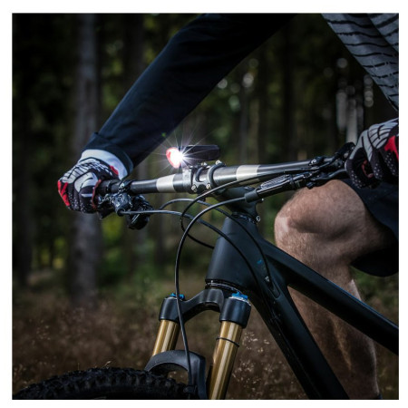 Переднє світло Sigma Buster 300