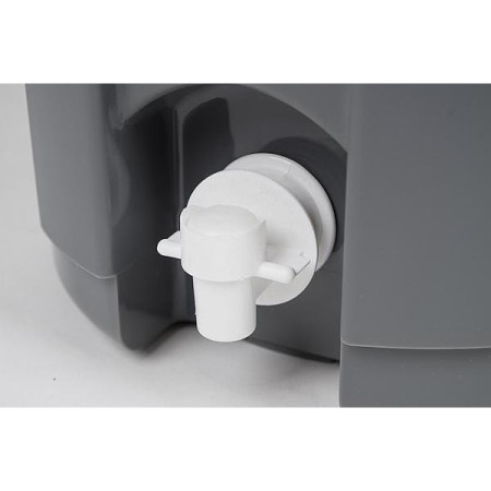 Місткість Eda Water and juice 8 l