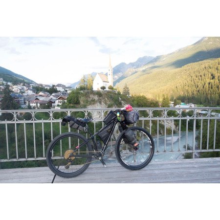 Сумка під сідло Blackburn Outpost Top Tube Bag