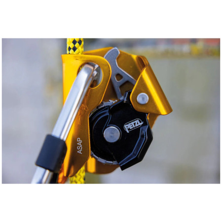 Зажим Petzl Asap