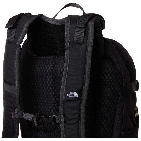 Рюкзак The North Face Basin 15