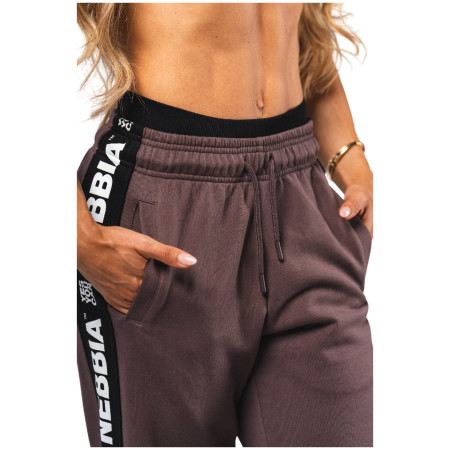 Жіночі спортивні штани Nebbia Straight Leg Sweatpants Urban