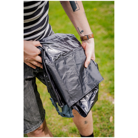 Кишенькова ковдра Warg Picnic Light