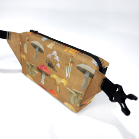 Поясна сумка High Tail Designs Fanny Pack Botany Poster