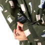 Дитяче водонепроникне пальто Regatta Junior Changing Robe Dark Khaki Cat Dog
